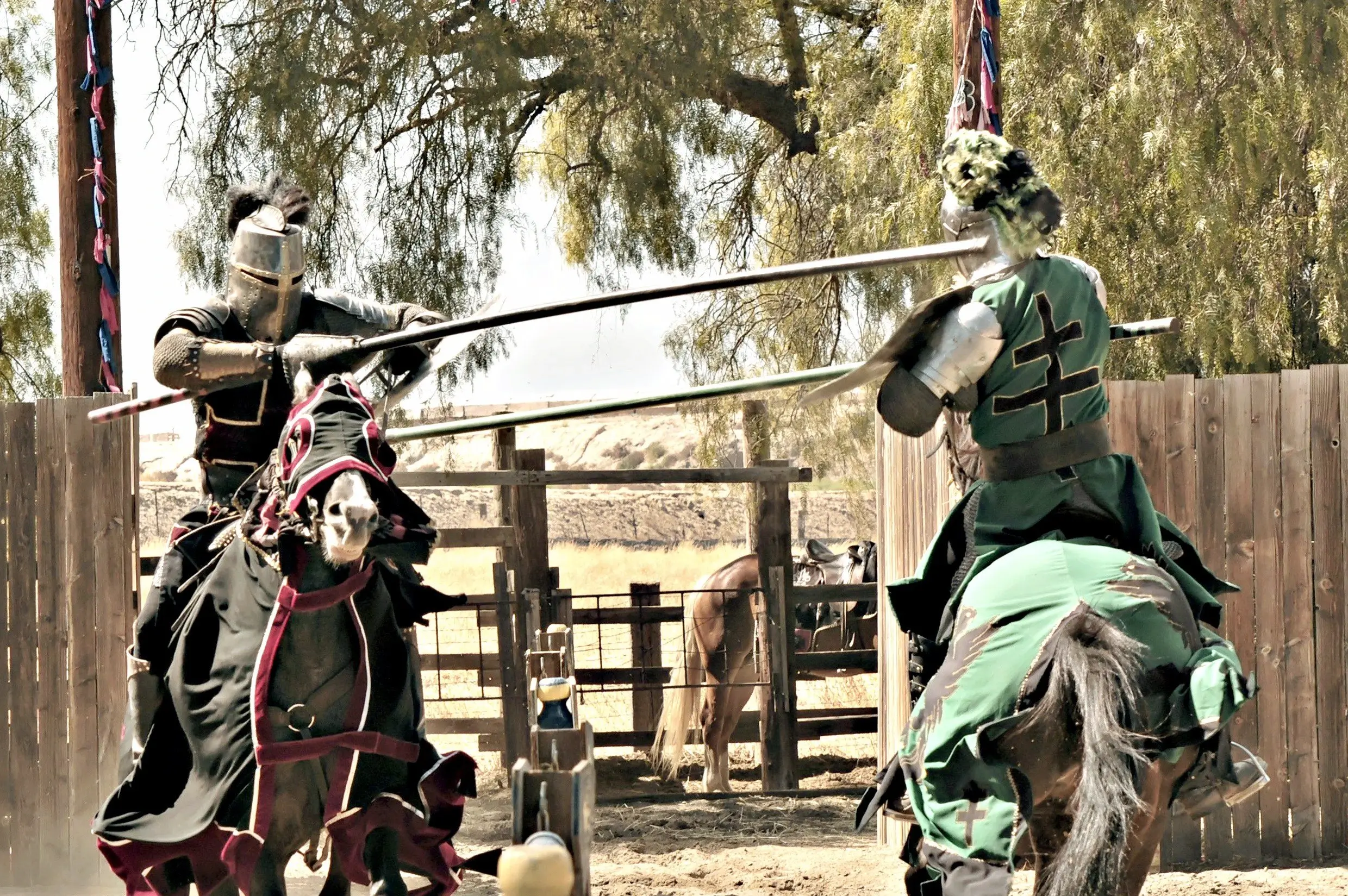 jousting-knights-1